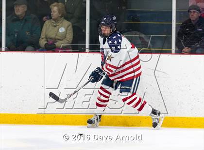 Thumbnail 3 in Catholic Memorial vs St. John's Prep photogallery.