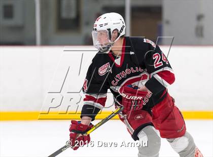 Thumbnail 2 in Catholic Memorial vs St. John's Prep photogallery.