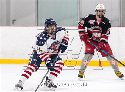 Thumbnail 3 in Catholic Memorial vs St. John's Prep photogallery.