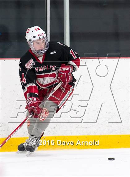 Thumbnail 3 in Catholic Memorial vs St. John's Prep photogallery.