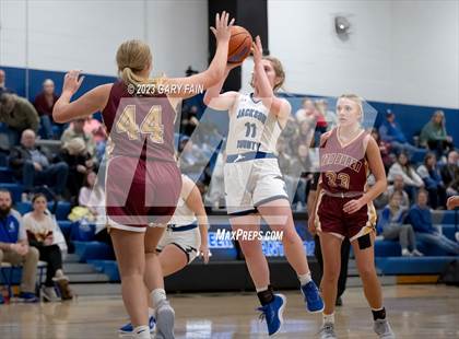 Thumbnail 2 in Van Buren County vs Jackson County (Battle At The Creek) photogallery.