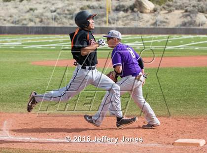 Thumbnail 2 in Gallup @ Miyamura photogallery.