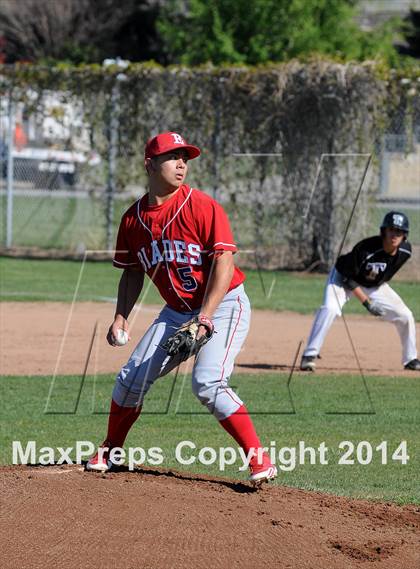 Thumbnail 3 in East Bakersfield @ Tehachapi photogallery.