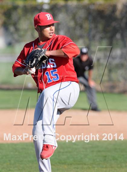 Thumbnail 2 in East Bakersfield @ Tehachapi photogallery.