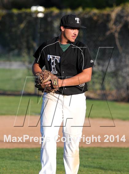 Thumbnail 2 in East Bakersfield @ Tehachapi photogallery.