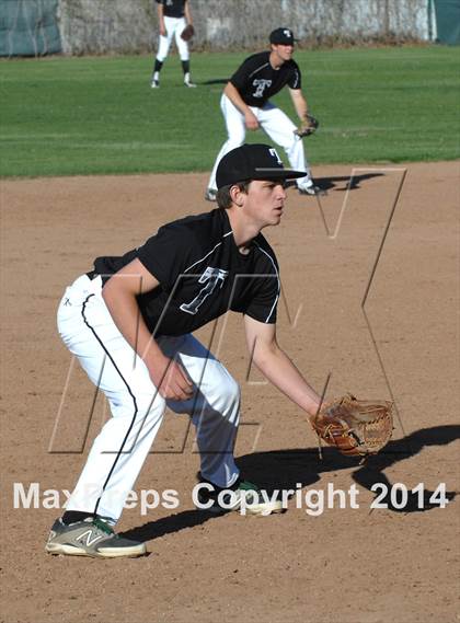 Thumbnail 3 in East Bakersfield @ Tehachapi photogallery.