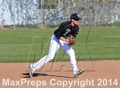 Thumbnail 3 in East Bakersfield @ Tehachapi photogallery.