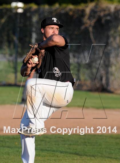 Thumbnail 3 in East Bakersfield @ Tehachapi photogallery.