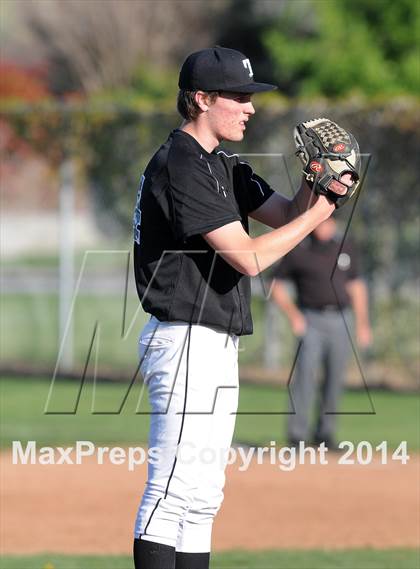 Thumbnail 2 in East Bakersfield @ Tehachapi photogallery.