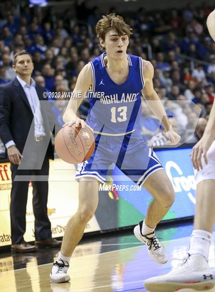 Thumbnail 3 in Highlands vs Covington Catholic (ninth region championship) photogallery.