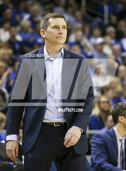 Thumbnail 2 in Highlands vs Covington Catholic (ninth region championship) photogallery.