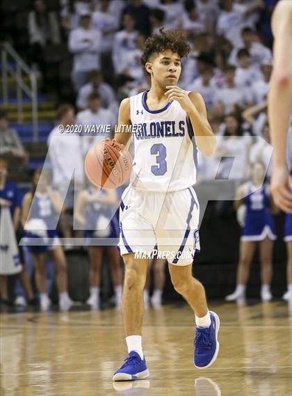 Thumbnail 1 in Highlands vs Covington Catholic (ninth region championship) photogallery.
