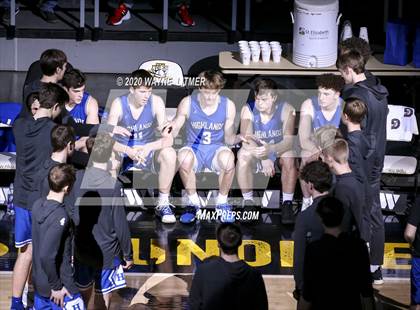 Thumbnail 1 in Highlands vs Covington Catholic (ninth region championship) photogallery.