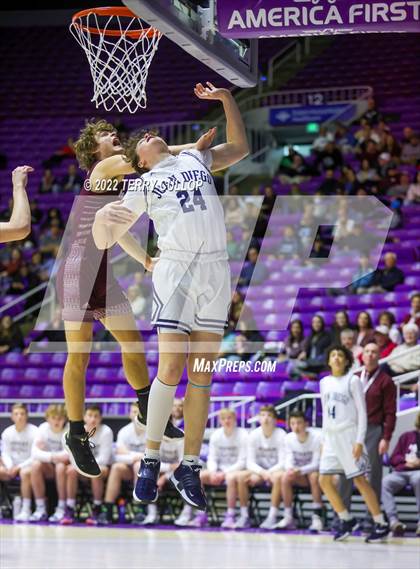 Thumbnail 2 in Morgan vs. Juan Diego Catholic (UHSAA 3A Quarterfinal) photogallery.