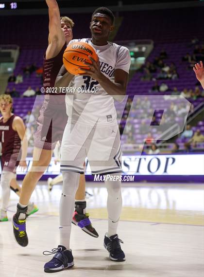 Thumbnail 2 in Morgan vs. Juan Diego Catholic (UHSAA 3A Quarterfinal) photogallery.