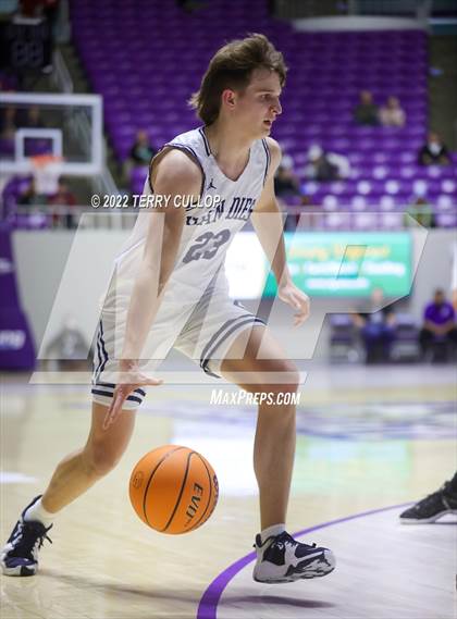 Thumbnail 2 in Morgan vs. Juan Diego Catholic (UHSAA 3A Quarterfinal) photogallery.