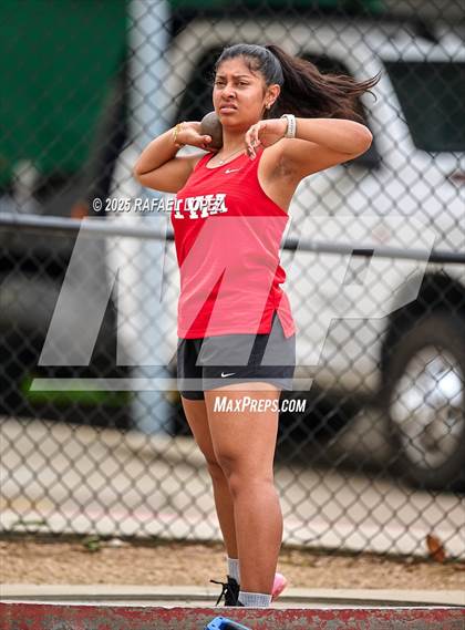 Thumbnail 1 in Eagle No Tax Relays (Shot Put) photogallery.
