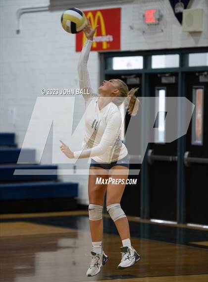 Thumbnail 3 in JV: New Hanover @ North Brunswick photogallery.