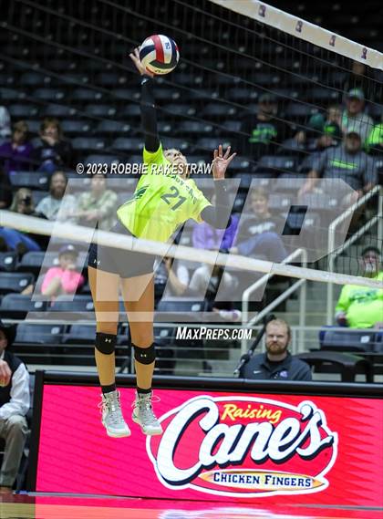 Thumbnail 2 in Blum vs. Neches (UIL 1A Volleyball Semifinal) photogallery.