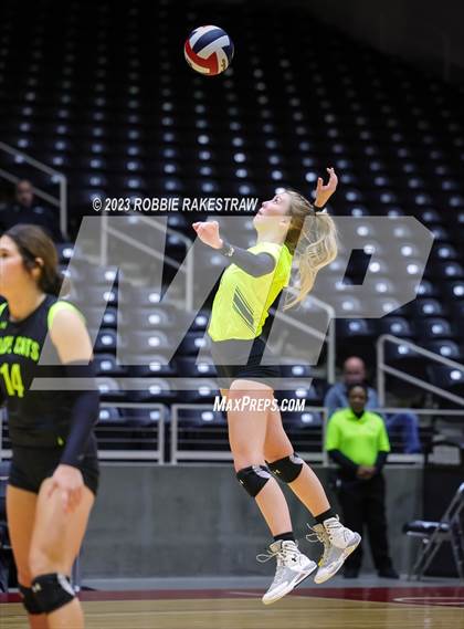 Thumbnail 1 in Blum vs. Neches (UIL 1A Volleyball Semifinal) photogallery.
