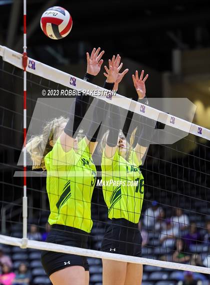 Thumbnail 2 in Blum vs. Neches (UIL 1A Volleyball Semifinal) photogallery.