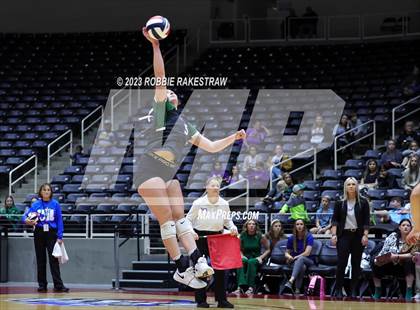 Thumbnail 2 in Blum vs. Neches (UIL 1A Volleyball Semifinal) photogallery.