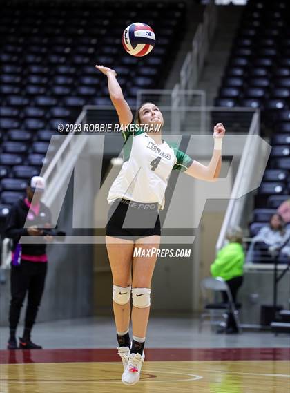 Thumbnail 2 in Blum vs. Neches (UIL 1A Volleyball Semifinal) photogallery.