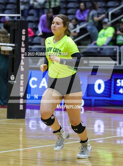 Thumbnail 3 in Blum vs. Neches (UIL 1A Volleyball Semifinal) photogallery.