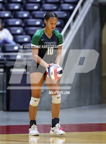 Thumbnail 2 in Blum vs. Neches (UIL 1A Volleyball Semifinal) photogallery.