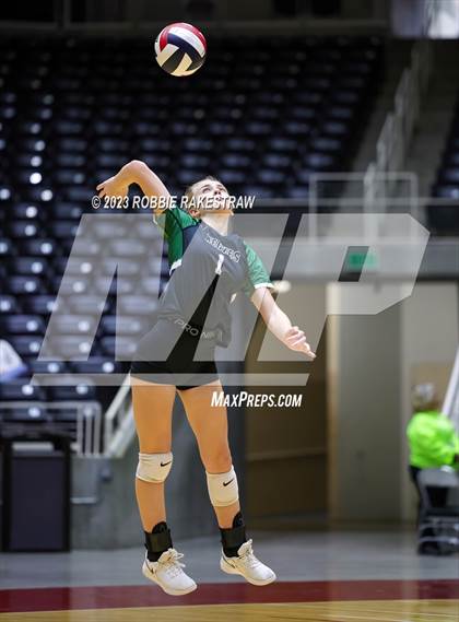 Thumbnail 3 in Blum vs. Neches (UIL 1A Volleyball Semifinal) photogallery.