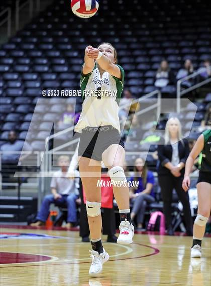 Thumbnail 2 in Blum vs. Neches (UIL 1A Volleyball Semifinal) photogallery.