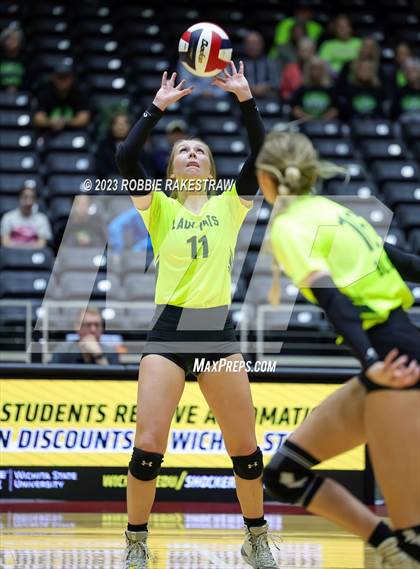 Thumbnail 3 in Blum vs. Neches (UIL 1A Volleyball Semifinal) photogallery.