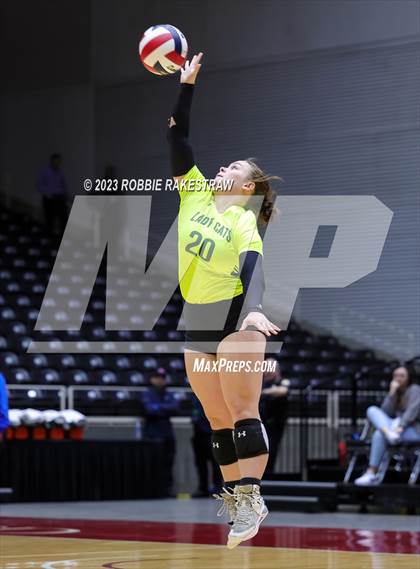 Thumbnail 3 in Blum vs. Neches (UIL 1A Volleyball Semifinal) photogallery.