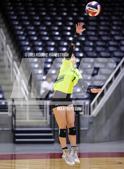 Thumbnail 2 in Blum vs. Neches (UIL 1A Volleyball Semifinal) photogallery.
