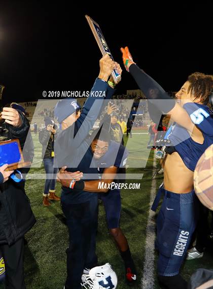Thumbnail 2 in El Camino Real vs. Reseda (CIF LACS D1 Final) photogallery.