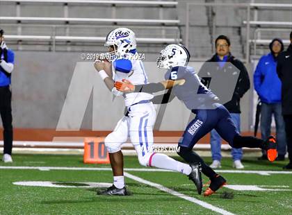 Thumbnail 3 in El Camino Real vs. Reseda (CIF LACS D1 Final) photogallery.