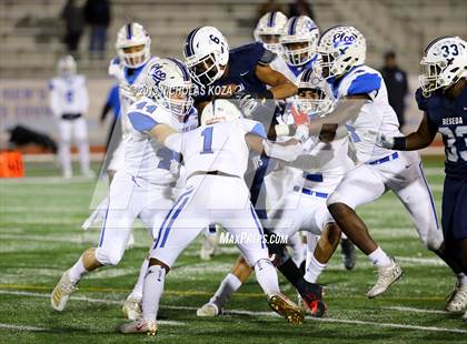 Thumbnail 2 in El Camino Real vs. Reseda (CIF LACS D1 Final) photogallery.