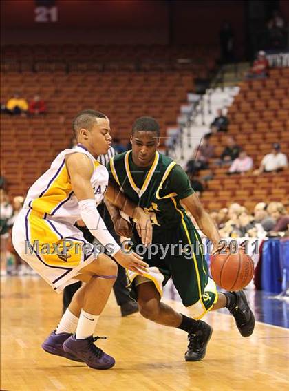 Thumbnail 2 in Career vs. Trinity Catholic (CIAC Class M Final) photogallery.