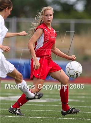 Thumbnail 3 in St. Francis vs St. Mary's (D1 Section final) photogallery.