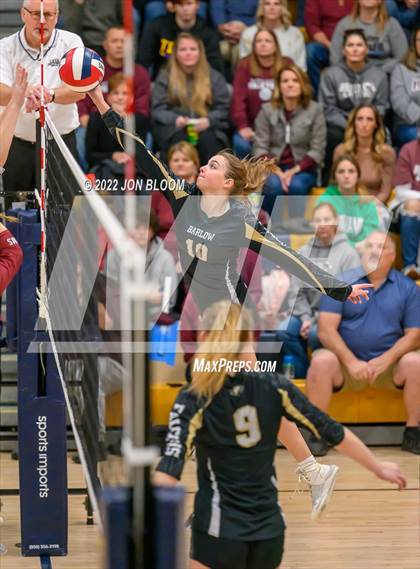 Thumbnail 3 in Bristol Central vs. Joel Barlow (CIAC Class L Final) photogallery.