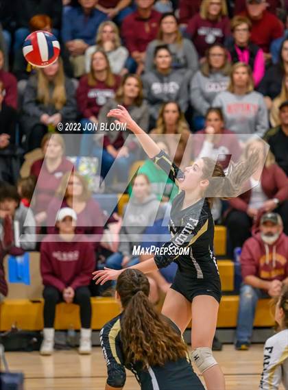Thumbnail 3 in Bristol Central vs. Joel Barlow (CIAC Class L Final) photogallery.