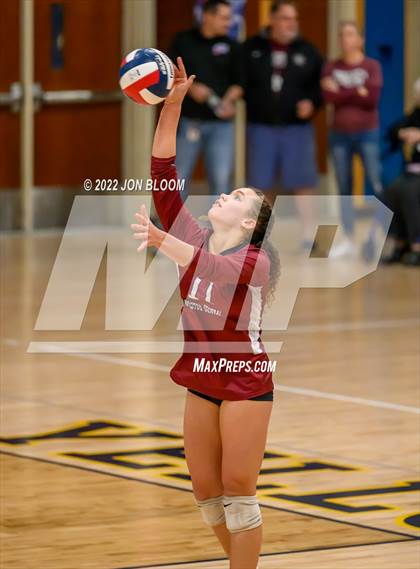 Thumbnail 3 in Bristol Central vs. Joel Barlow (CIAC Class L Final) photogallery.