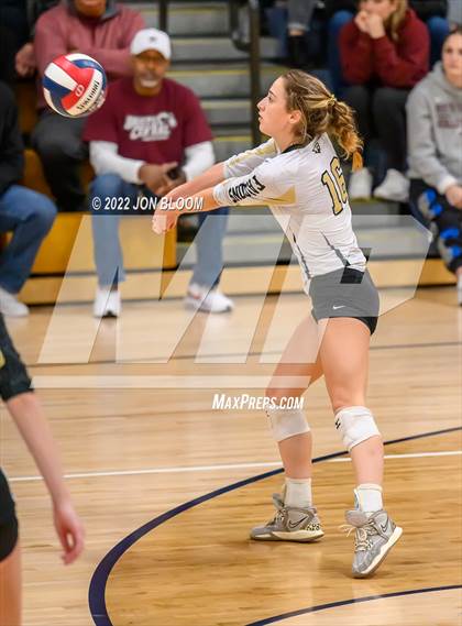 Thumbnail 3 in Bristol Central vs. Joel Barlow (CIAC Class L Final) photogallery.