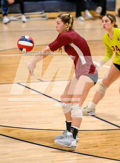 Thumbnail 1 in Bristol Central vs. Joel Barlow (CIAC Class L Final) photogallery.