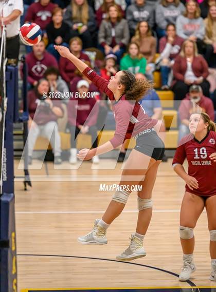 Thumbnail 2 in Bristol Central vs. Joel Barlow (CIAC Class L Final) photogallery.