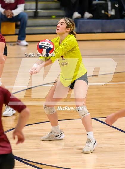 Thumbnail 2 in Bristol Central vs. Joel Barlow (CIAC Class L Final) photogallery.