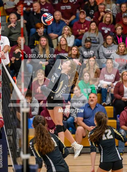 Thumbnail 2 in Bristol Central vs. Joel Barlow (CIAC Class L Final) photogallery.
