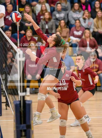 Thumbnail 1 in Bristol Central vs. Joel Barlow (CIAC Class L Final) photogallery.