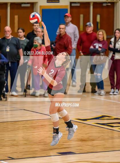 Thumbnail 3 in Bristol Central vs. Joel Barlow (CIAC Class L Final) photogallery.