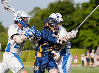 Thumbnail 2 in Bronxville v Shoreham-Wading River (NYSPHSAA Class C Semifinal) photogallery.
